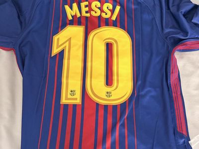 Nike FC Barcelona 17/18 Messi #10 Home Jersey - Men's/L with Tags