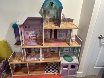 KidKraft Grand Mansion Dollhouse with Furniture - Multi-Story Wooden Toy House