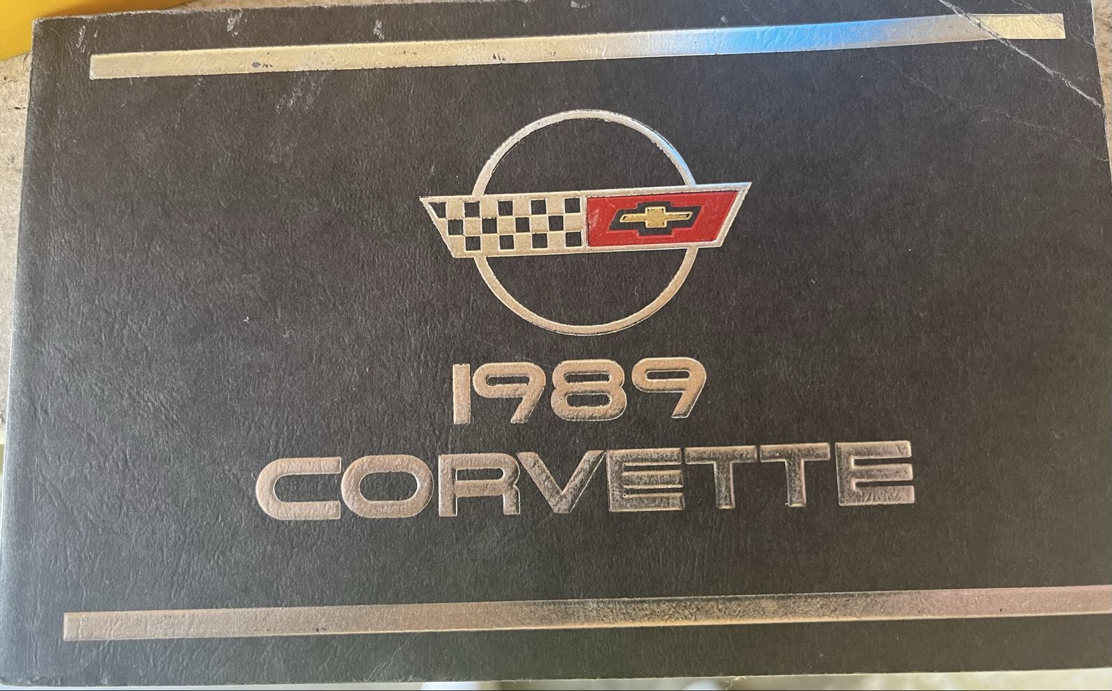 1989 Corvette Owner's Manual with Operating, Safety, and Maintenance Instructions