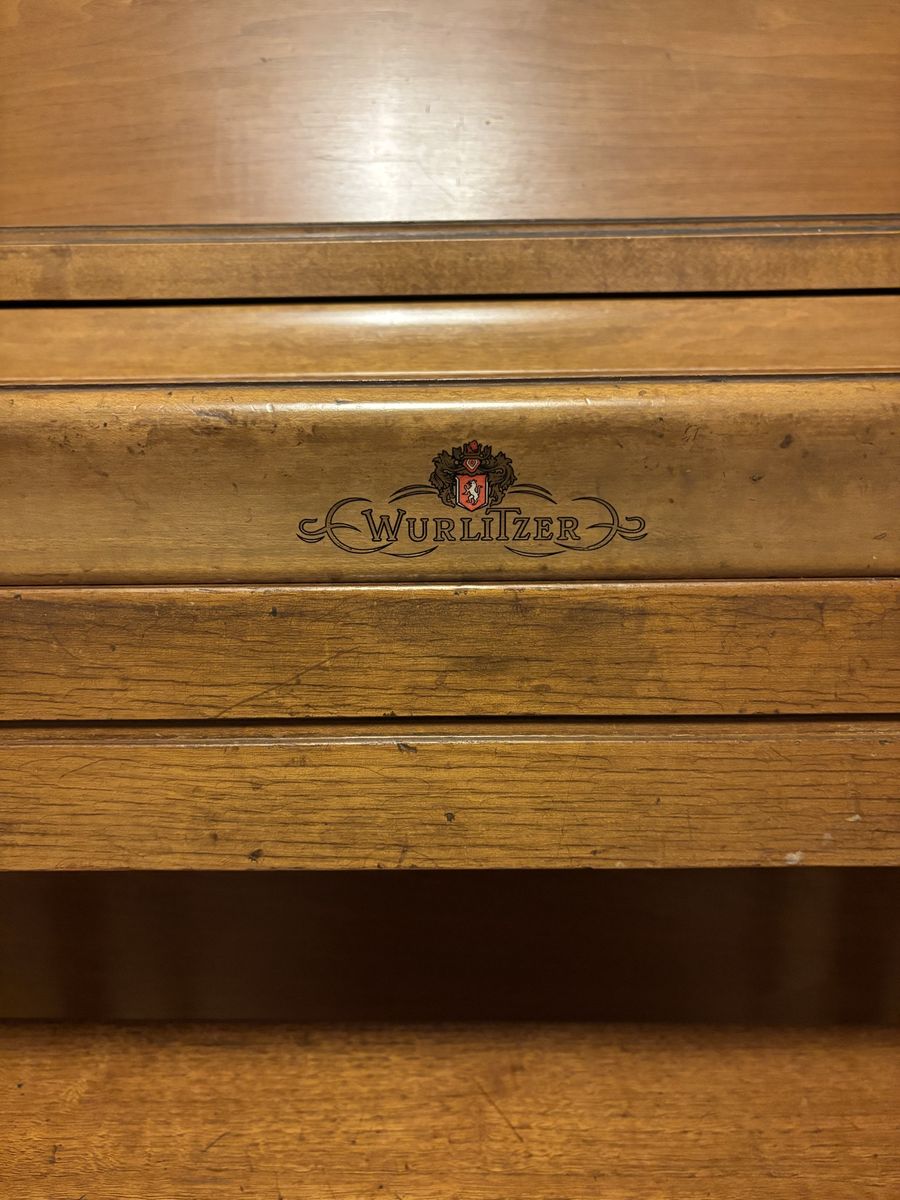 Main image 2