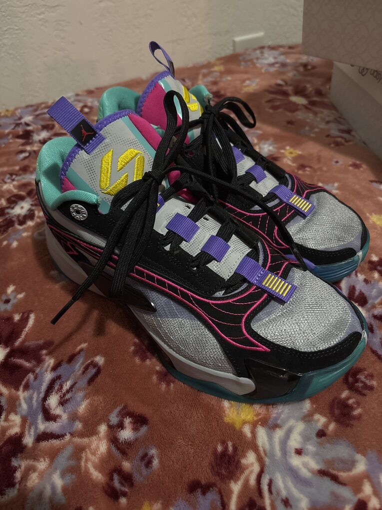 Nike Air Jordan Luka 2 Size 7Y