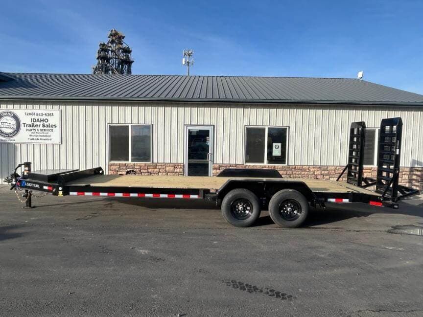 2026 Load Trail CB 83x22' Tandem Equipment Trailer Standup Ramps 14K