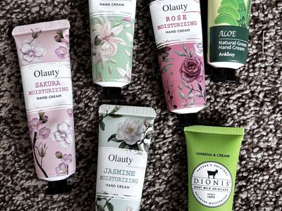 Variety Of Small Gift Lotions - 6 Total