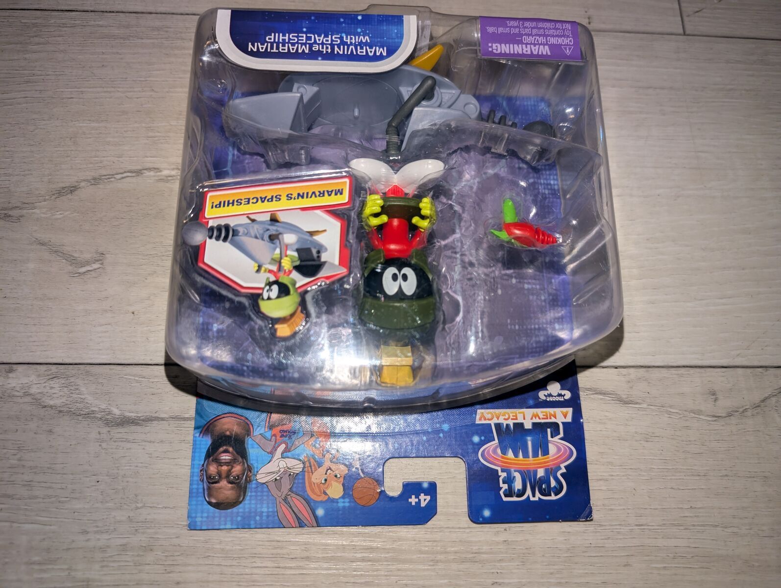 Vintage Space Jam Marvin The Martian w/ Spaceship Action Figure Sealed