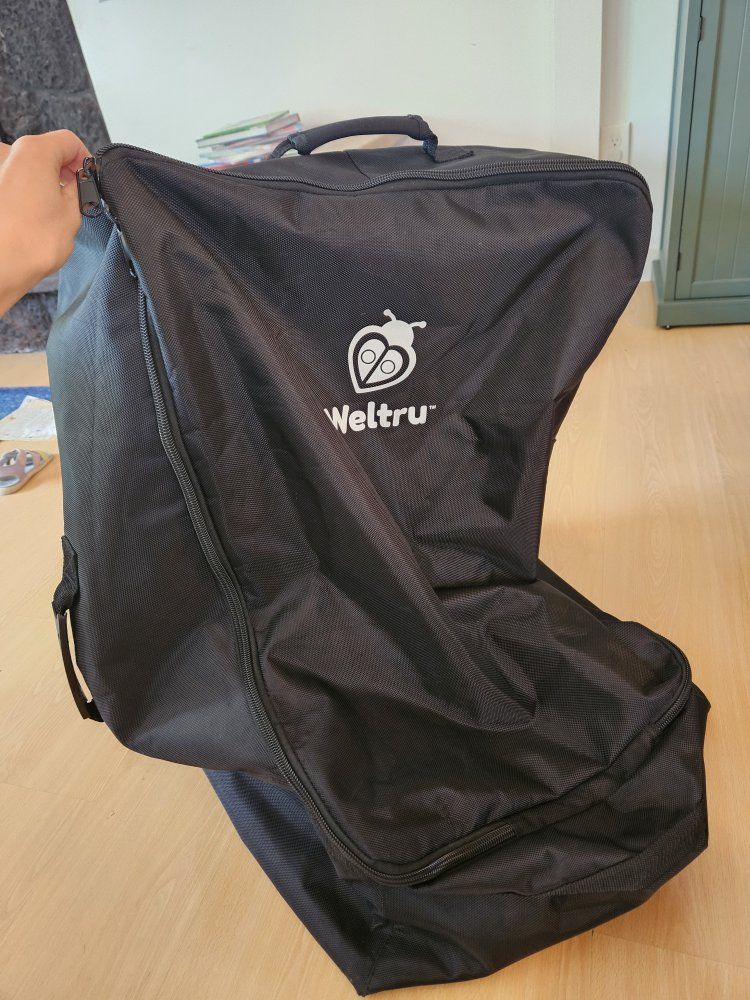Weltru Black Carseat travel bag + stroller travel bag