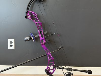 PSE Shootdown Target Bow
