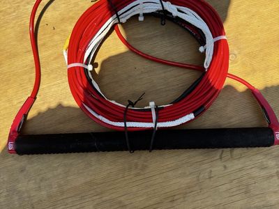 Hyperlite Riot Wakeboard Handle & Line - Red/Black