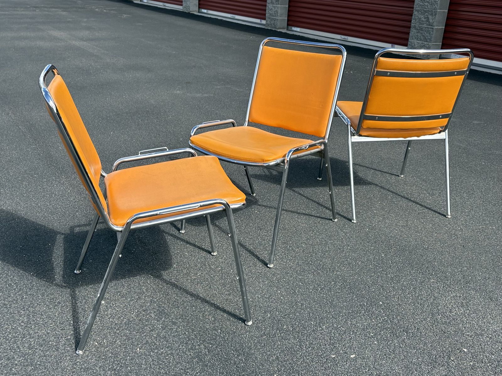 Awesome Chromecraft stackable dining / office chairs vintage Mid Century Modern goodness!  MCM