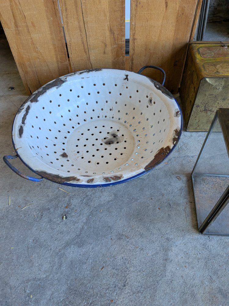 Main image 8