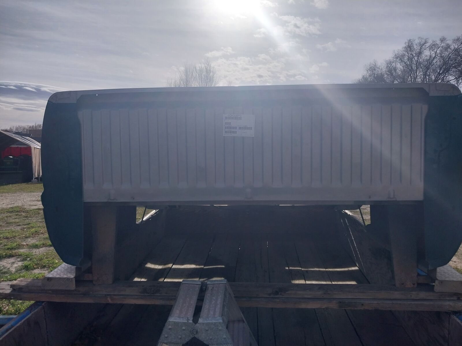 Dually Dodge truck bed