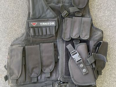YAKEDA Tactical Vest Airsoft Paintball Combat Training Vest Black Adjustable with Holster