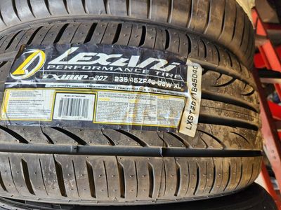 235/45r18 lexani lx uhp-207