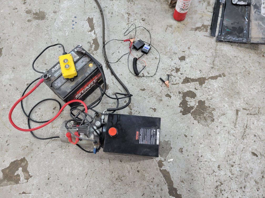 Main image 7