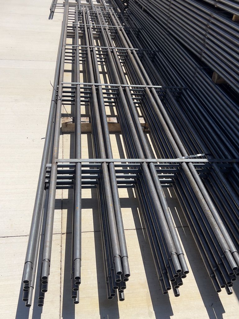 Continuous Fence 1-1/4" x 48" x 6 Rail Graduated