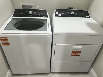 Whirlpool Top Load Washer and Dryer Set White - like new