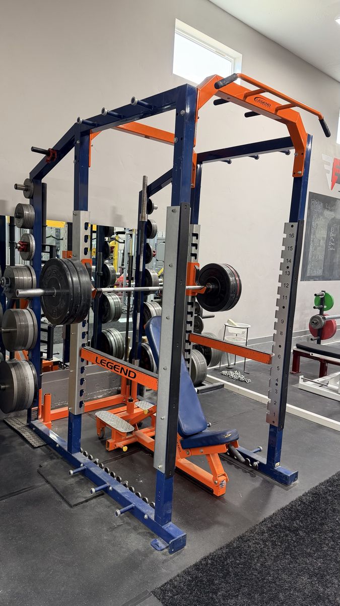 Legend Fitness Heavy Duty Power Rack Squat Cage with Bench and bar/rubber plates 