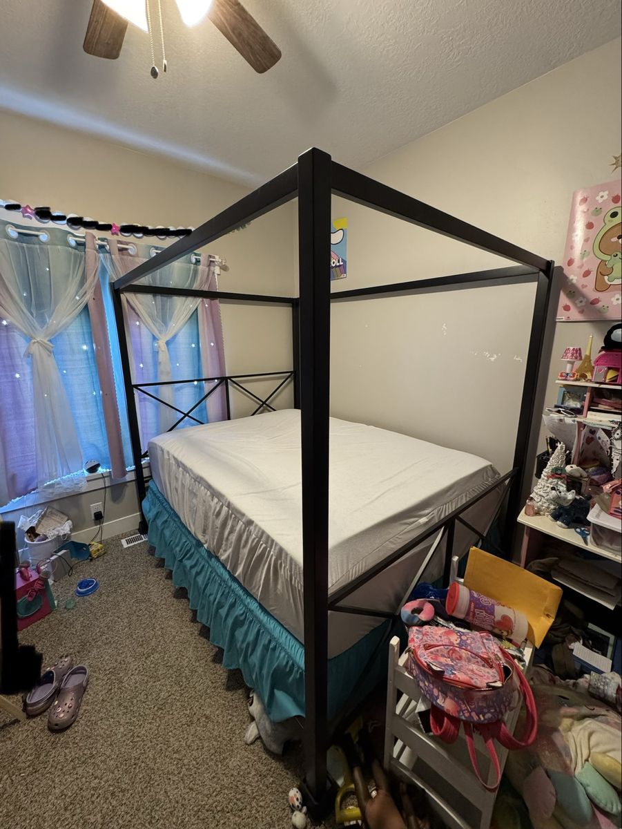 Black Metal Queen Size Four-Poster Canopy Bed Frame