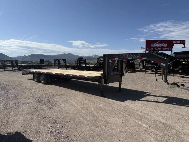 2026 Titan Ruff-Neck 26' + 6' Flatbed Trailer