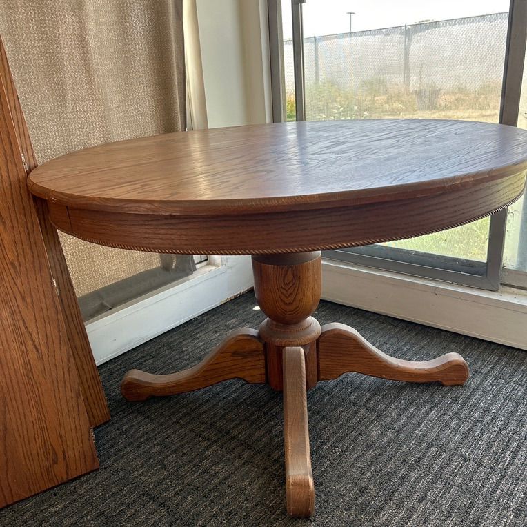 Solid Oak Dining Room Table