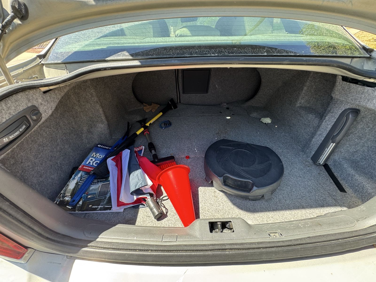 Main image 8