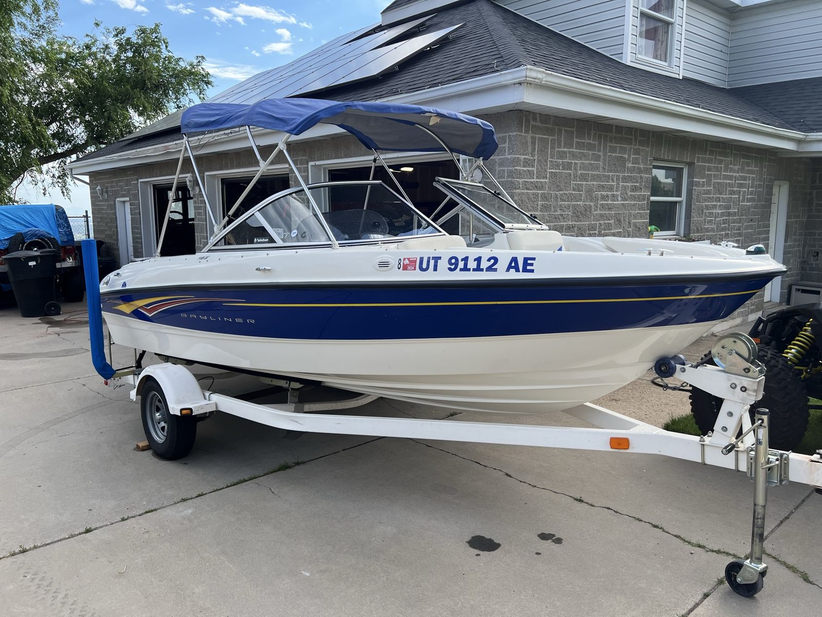 2008 Bayliner 185 Bowrider and Trailer