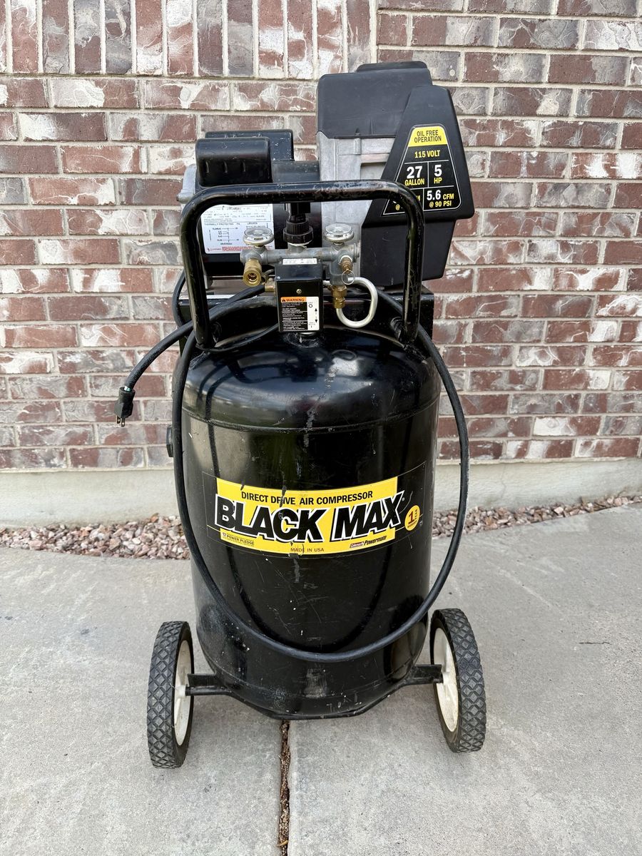 Coleman Powermate Black Max 5 HP 27 Gal Compressor