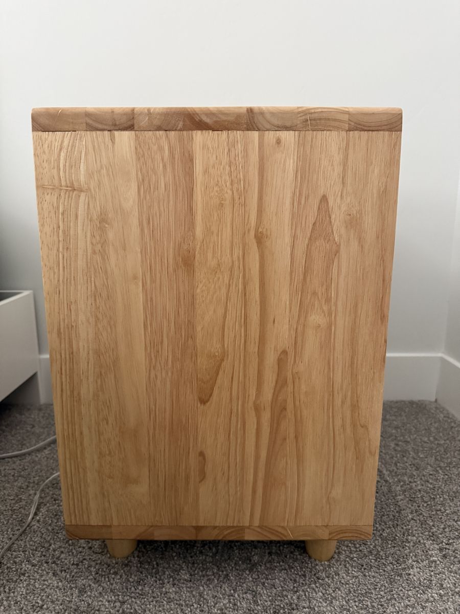 Main image 3