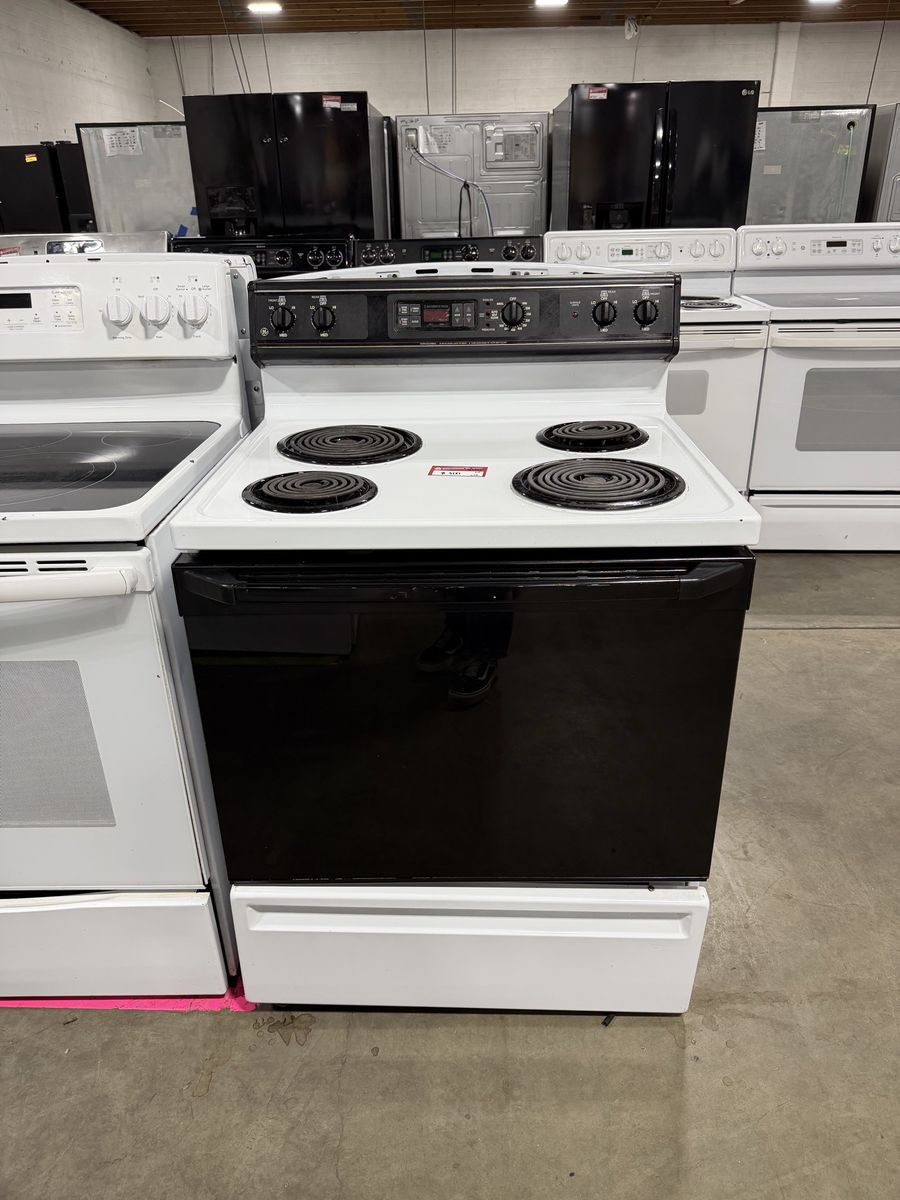 GE Electric Range Stove White & Black 4-Burner Coil Top Oven