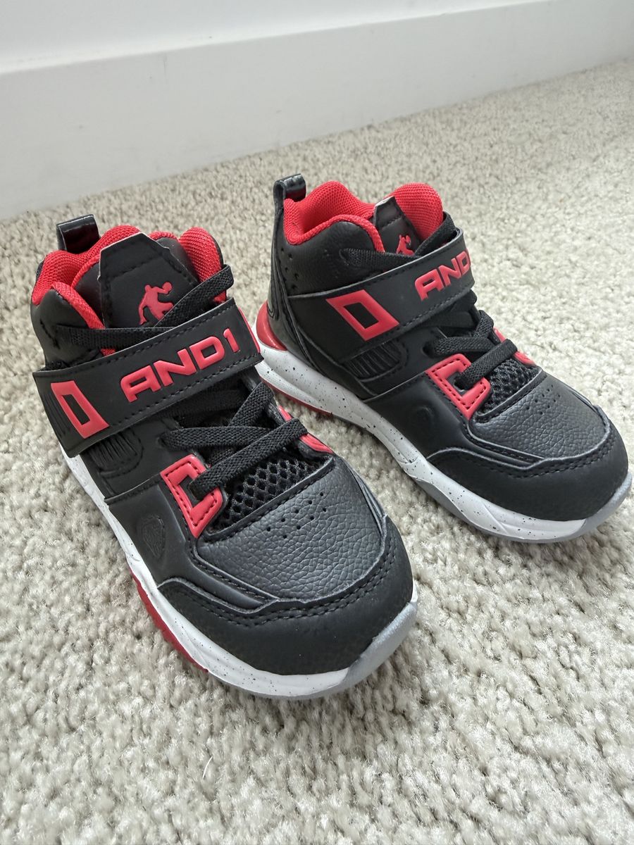 AND 1 Boys Basketball Shoes Size 9