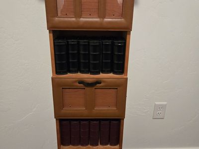 Photo Shelf with 12 photo albums