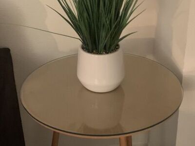 DARLING GLASS TOP SIDE TABLE