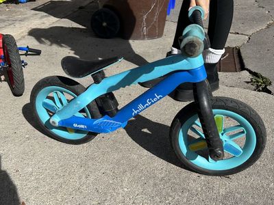 Chillfish toddler strider bike