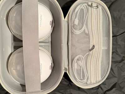 Momcozy Breast Pump M5