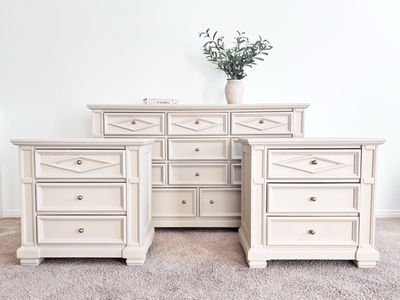 Designer Style 3 Piece Bedroom Set