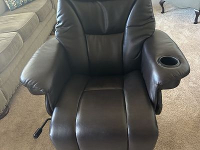 Game chair/ as a cup holder