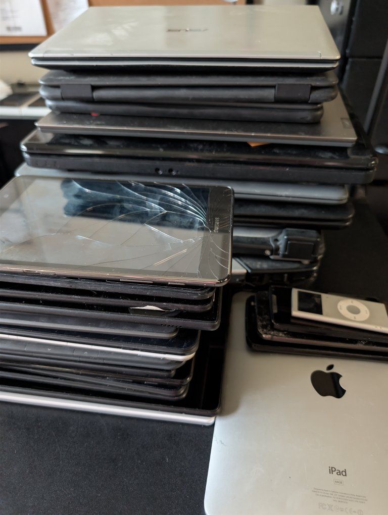 Bulk Electronics Repair Lot Phones Tablets Laptops