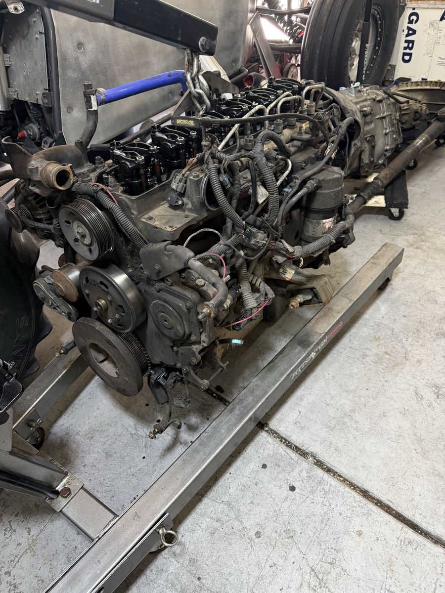 6.7 cummins long block