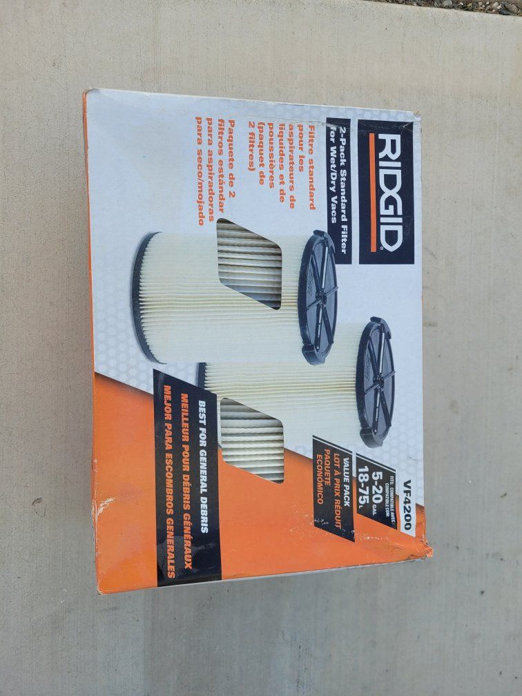 RIDGID VF4200 2-Pack Standard Wet/Dry Vac Filters - 5-20 Gallon, Best for General Debris