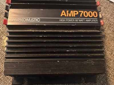 Sparkomatic AMP7000 Vintage High Power 80 Watt Car Audio Amplifier