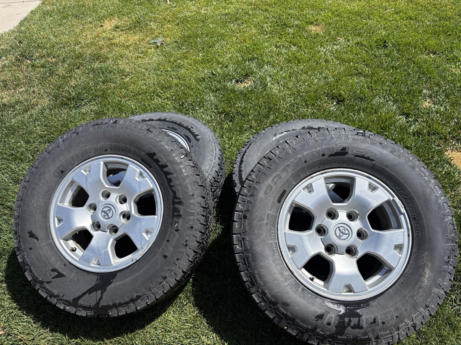 Tacoma 245/75 R 16 Wheels and Tires
