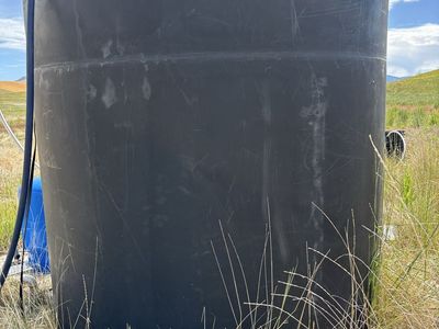 Large Black Water Storage Tank - 3000 gallon