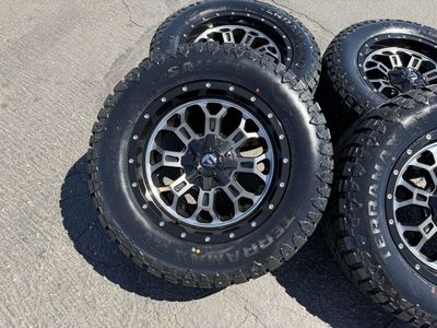 20” Fuel Krank 6 Lug 6x5.5 & 6x135 34” Sailun R/T 275/65R20