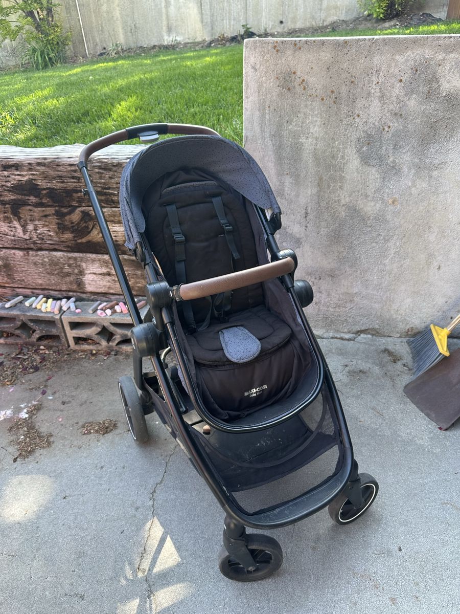 Maxi Cosi Zelia Single Stroller - turns into bassinet
