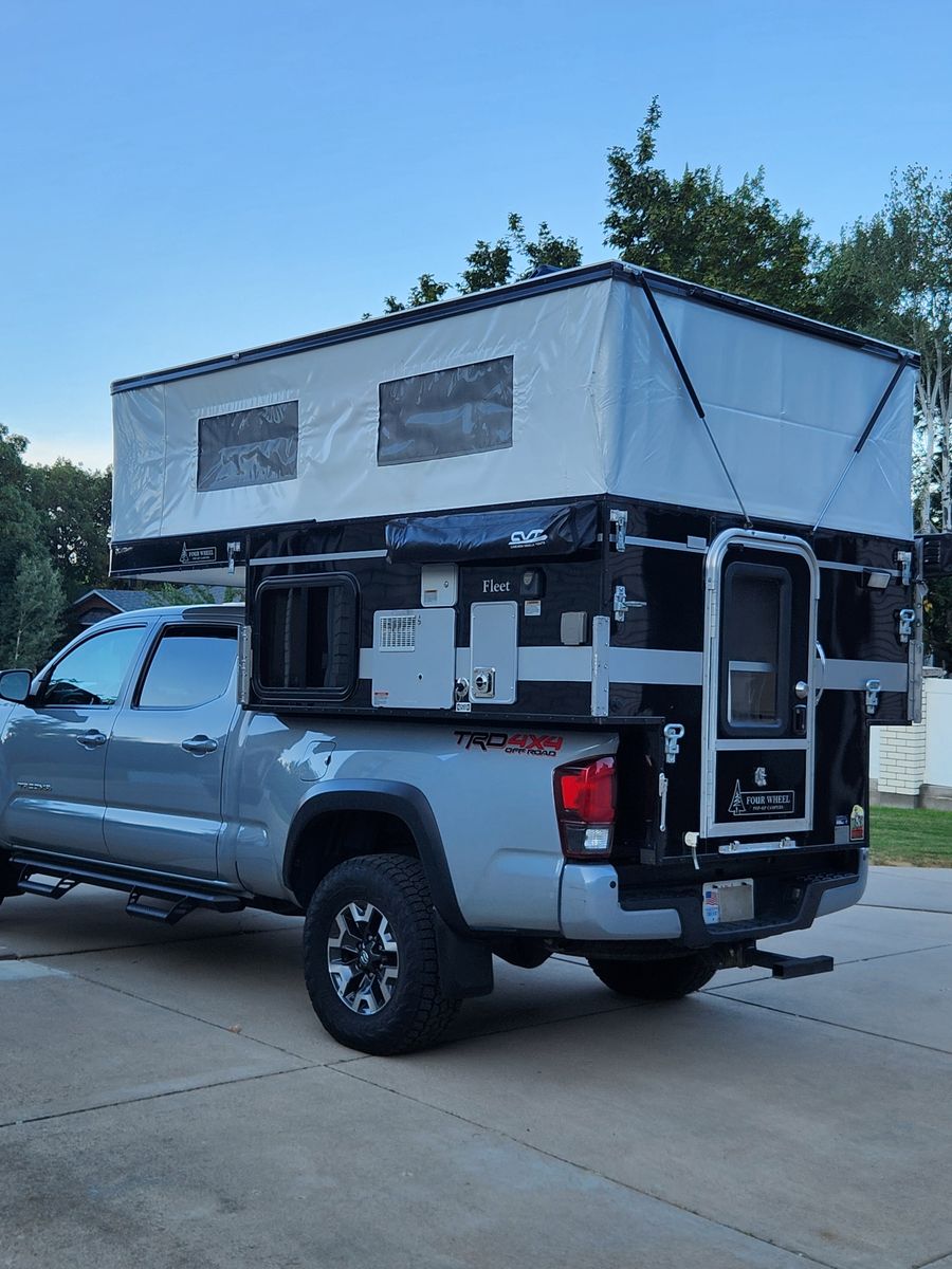 Four Wheel Camper - 6 foot Truck bed