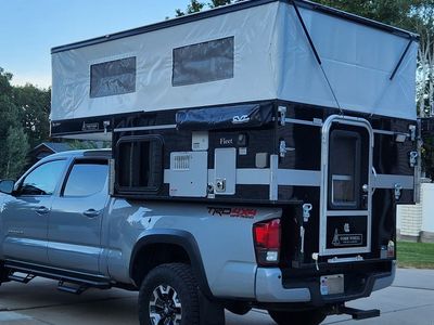 Four Wheel Camper - 6 foot Truck bed