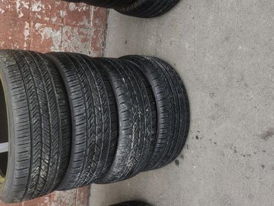 215/55R17 TOYO EXTENSA A/S