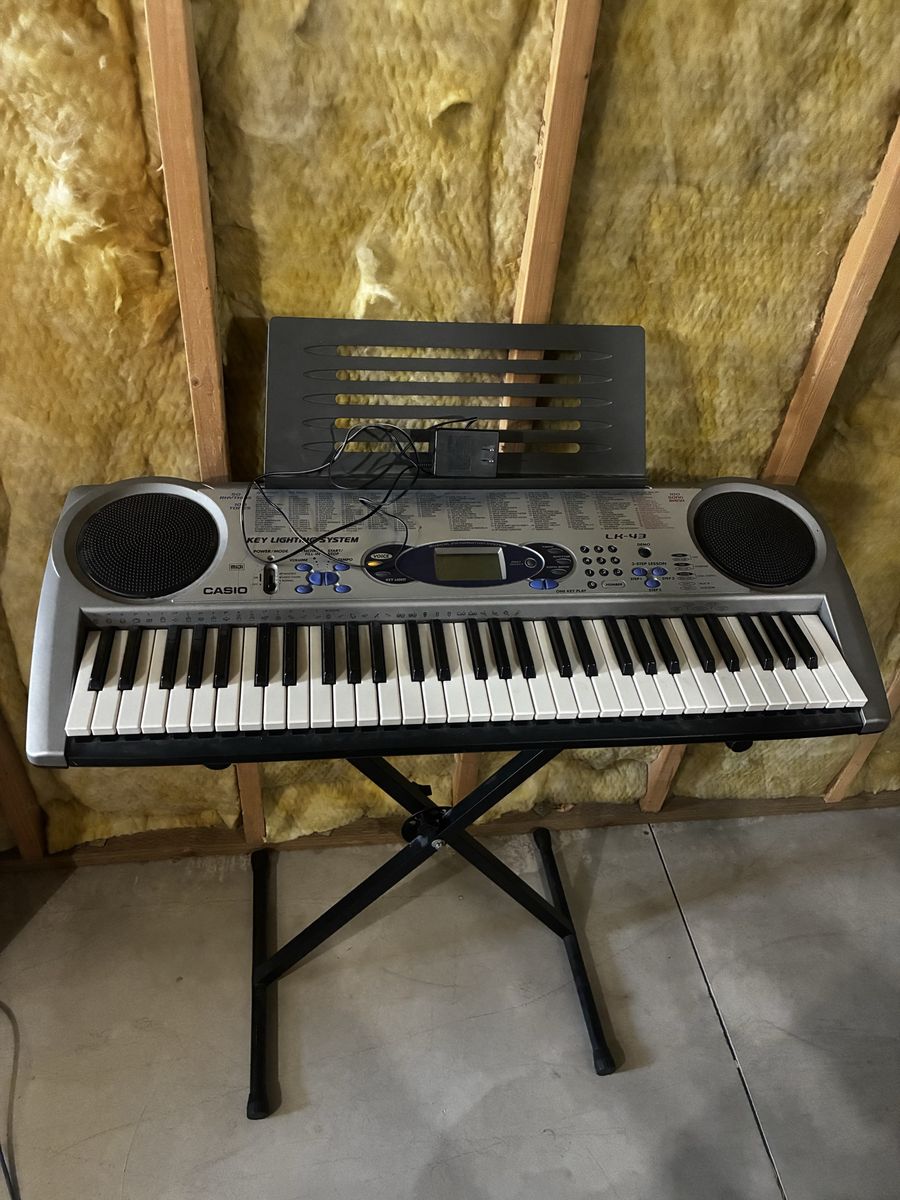 Casio LK-43 Lighted Keyboard