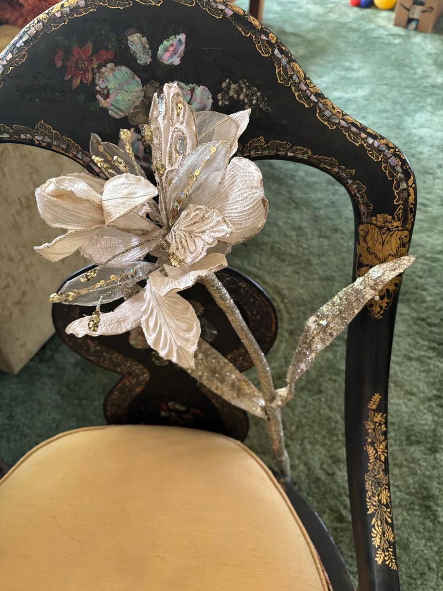 Elegant Decorative Ivory & Gold Floral Stem / Holiday Arrangement