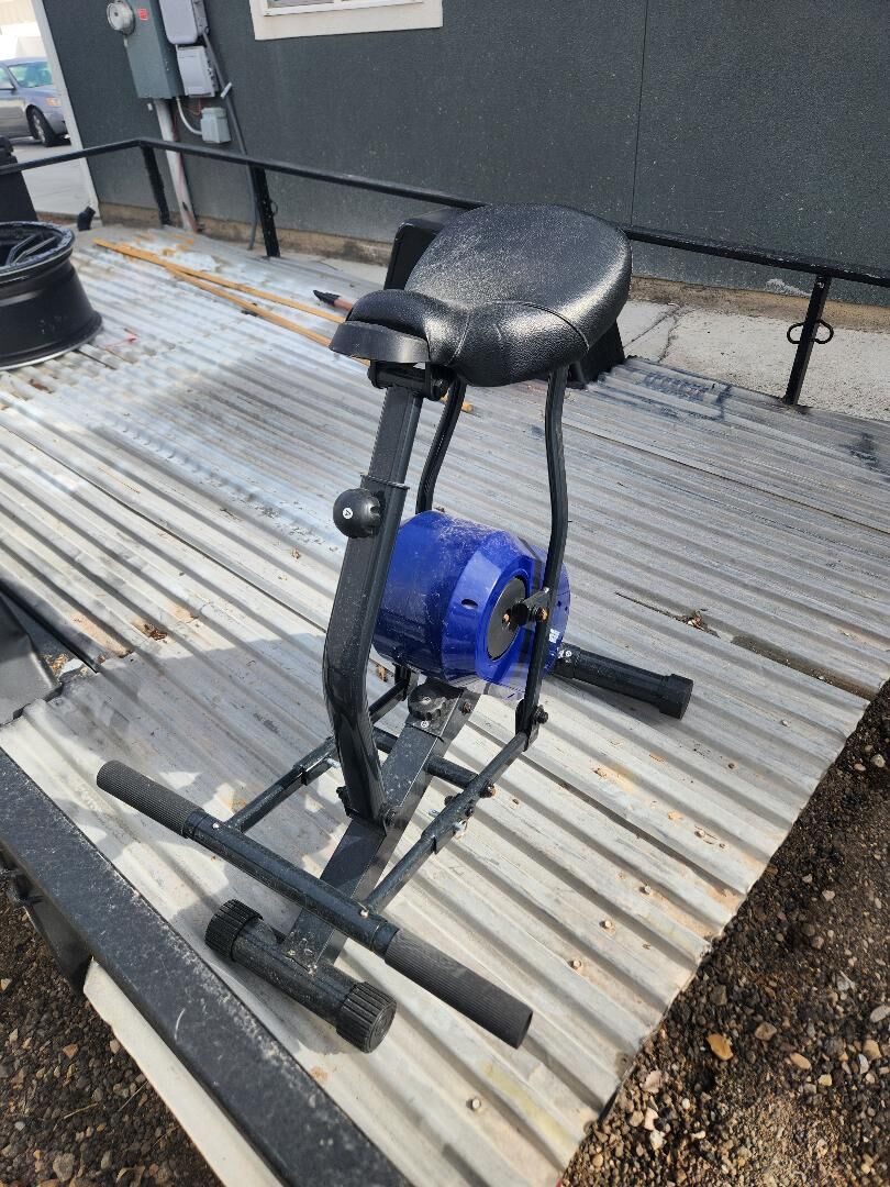 Rodeo Core Exercise Machine