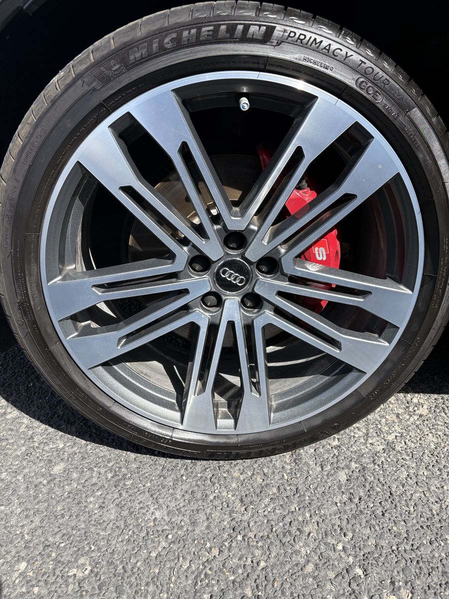 Audi Factory Wheels and Michelin Primacy Tour A/S Tires - 255/40 R21